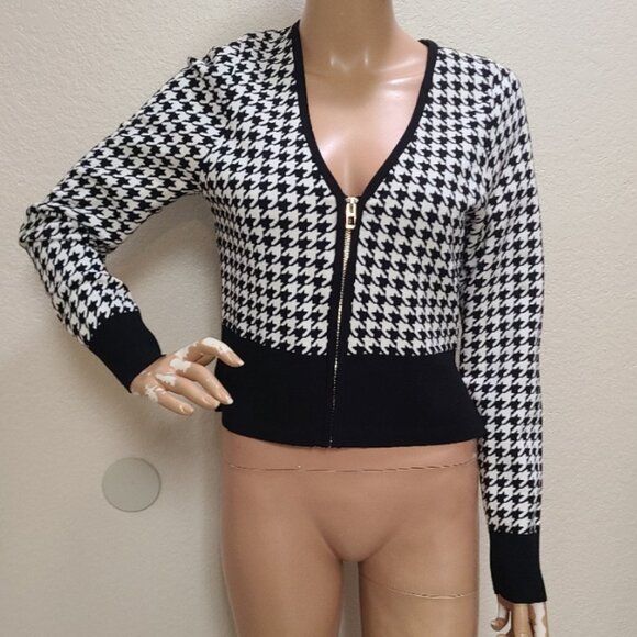 NEW! GOOD AMERICAN LIL FITTED HOUNDSTOOTH CARDIGAN SWEATER KNIT CROPPED sz 4 - Picture 3 of 10